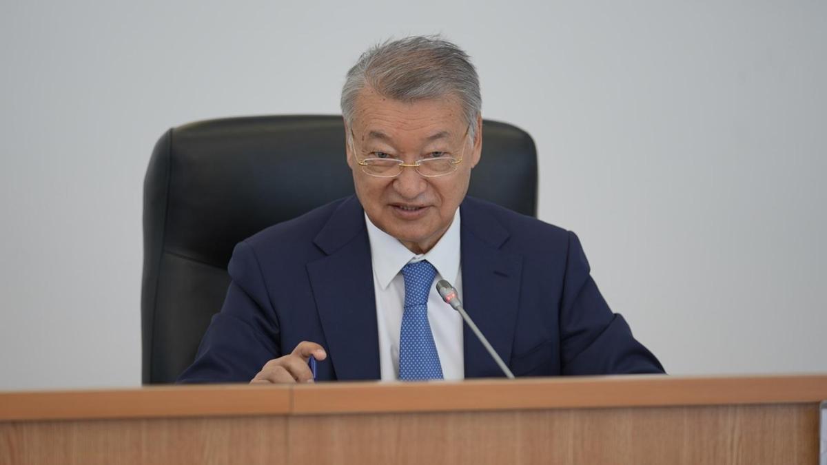 Даниал Ахметов Даниал Ахметов