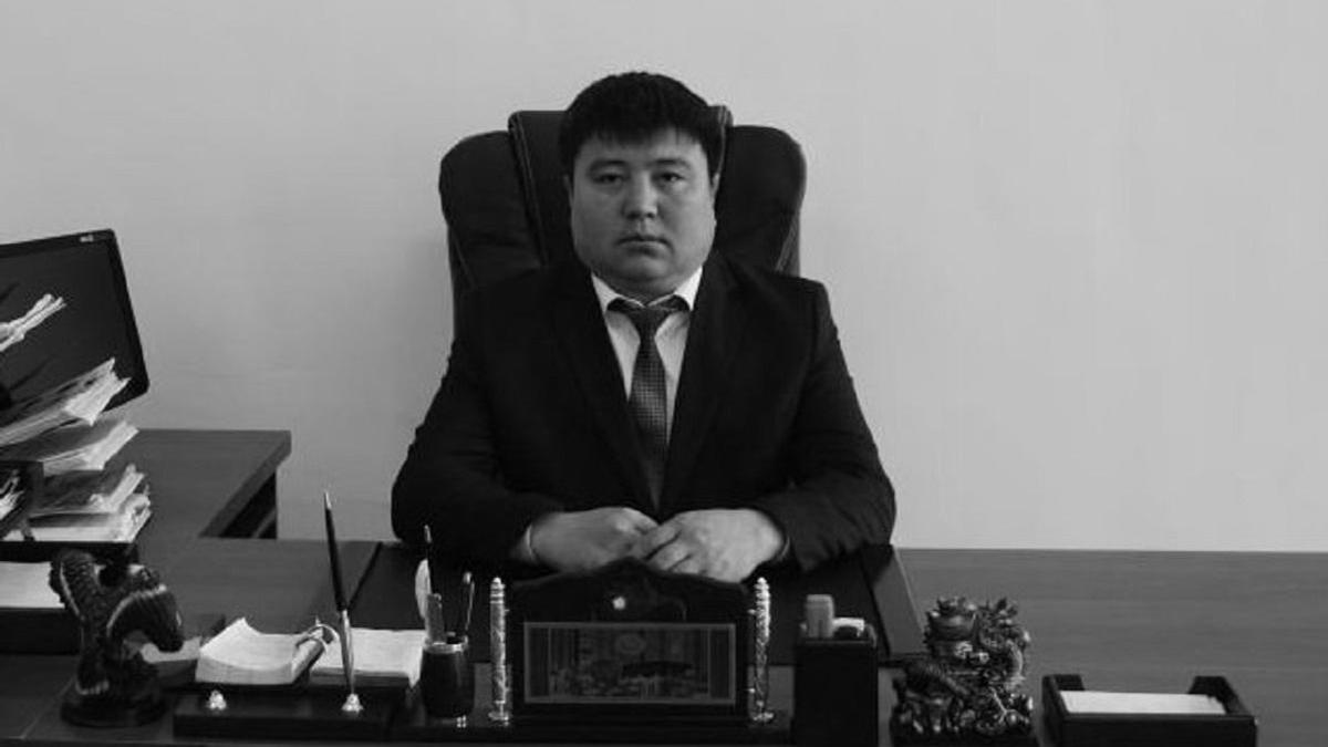 Ернар Махамбетов Ернар Махамбетов