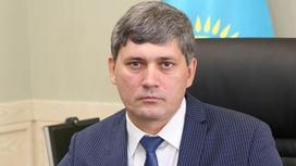Анатолий Шкарупа на рабочем месте